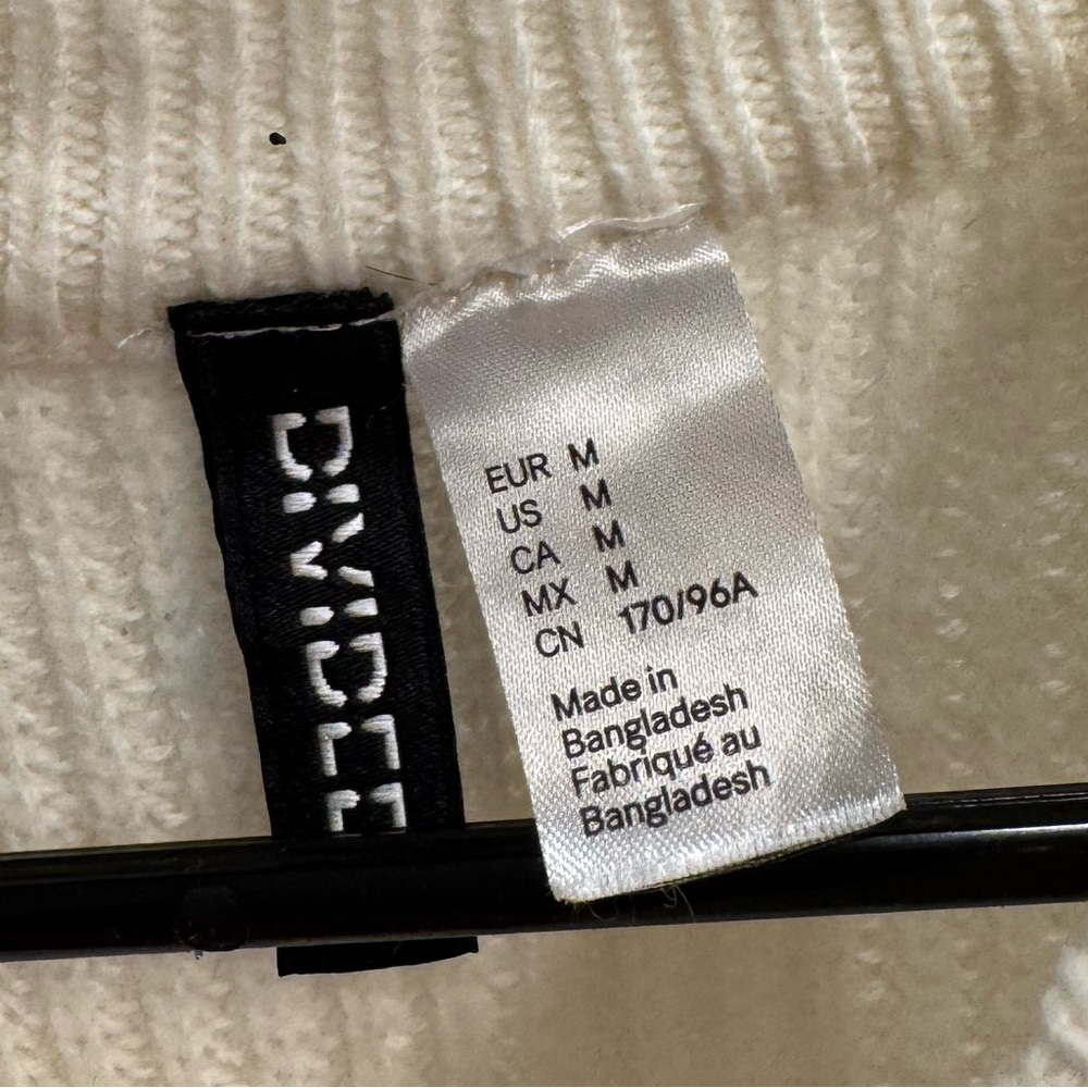 H&M Cropped Ivory Ribbed Knit Sweater - Picture 3 of 3